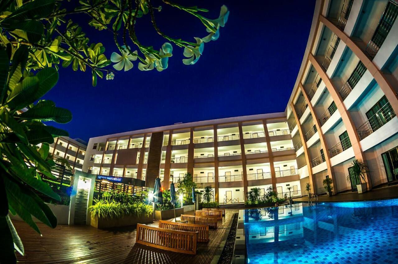 Paragon Suites Resort Jomtien Beach Exterior photo